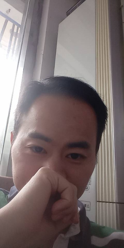 90年大叔的第三张照片--余姚闪婚服务中心